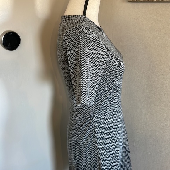 Forest Lily dress perfect - Picture 4 of 10